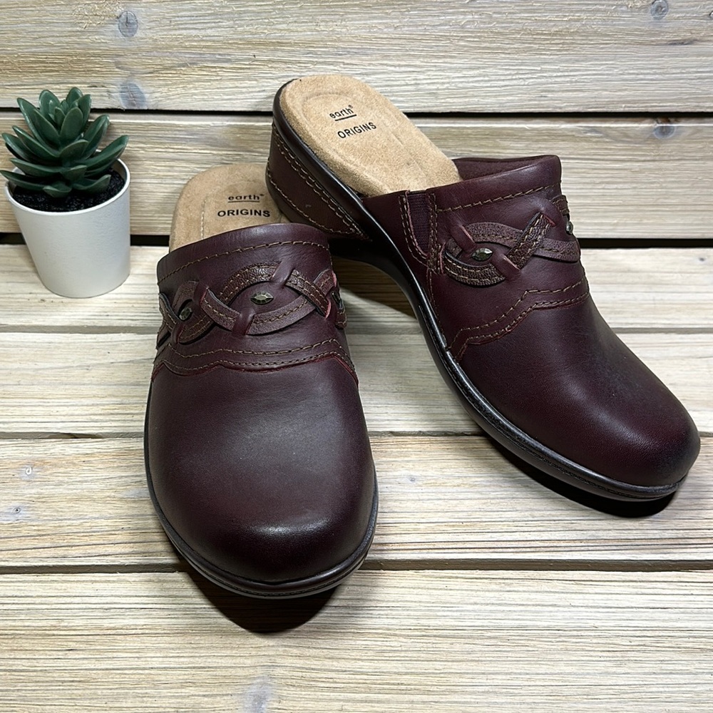 Earth Origins Jackal Janice Leather Mules - Like New Condition! Size 8M Merlot